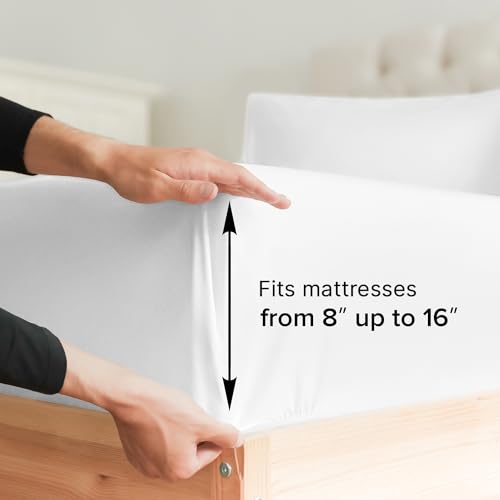 King Size 4 Piece Sheet Set - Comfy Breathable & Cooling Sheets - Hotel Luxury Bed Sheets for Women and Men - Deep Pockets, Microfiber, Extra Soft & Wrinkle Free Sheets - White Oeko-Tex Bed Sheet Set