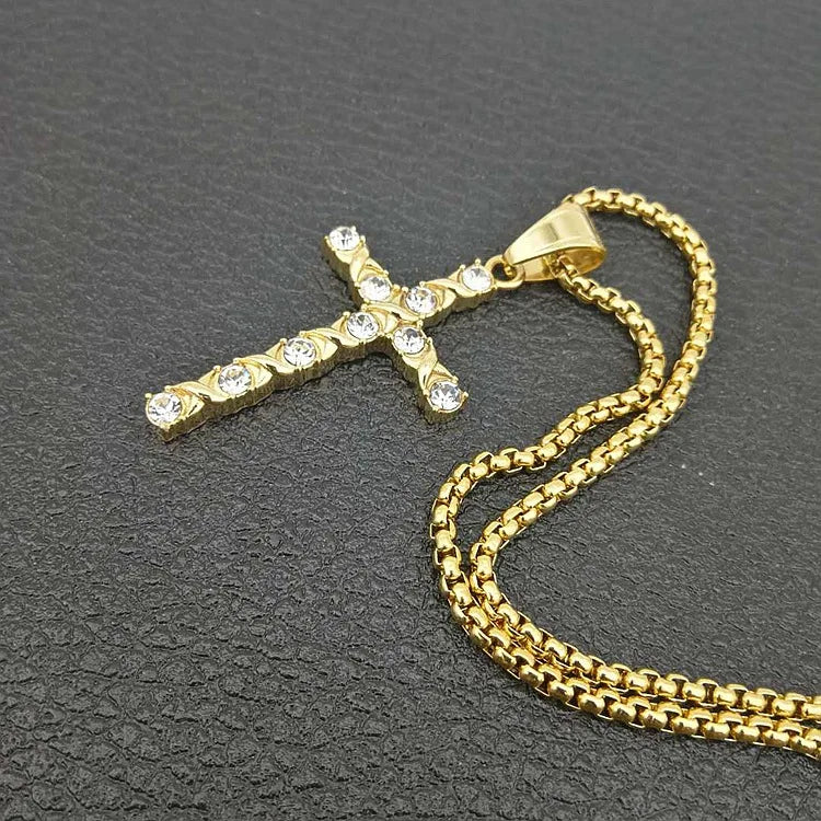 Fashion Female Cross Pendants dropshipping Gold Black Color Stainless Steel Jesus Cross Pendant Necklace Jewelry For Men/Women