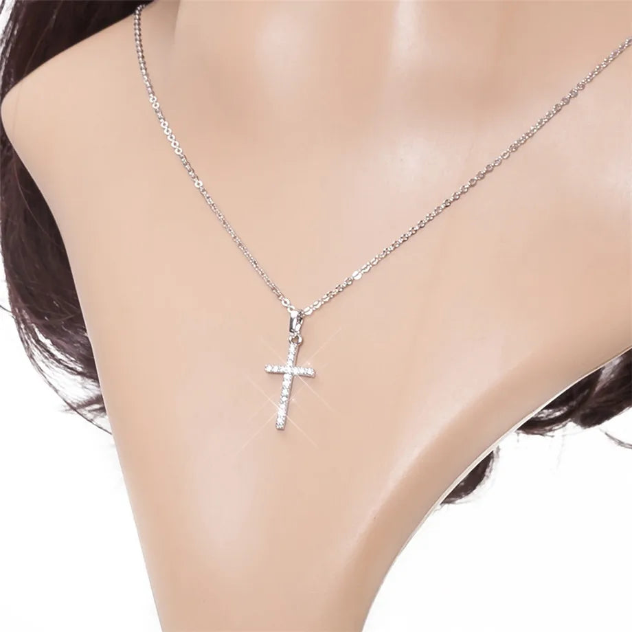 Fashion Female Cross Pendants dropshipping Gold Black Color Stainless Steel Jesus Cross Pendant Necklace Jewelry For Men/Women