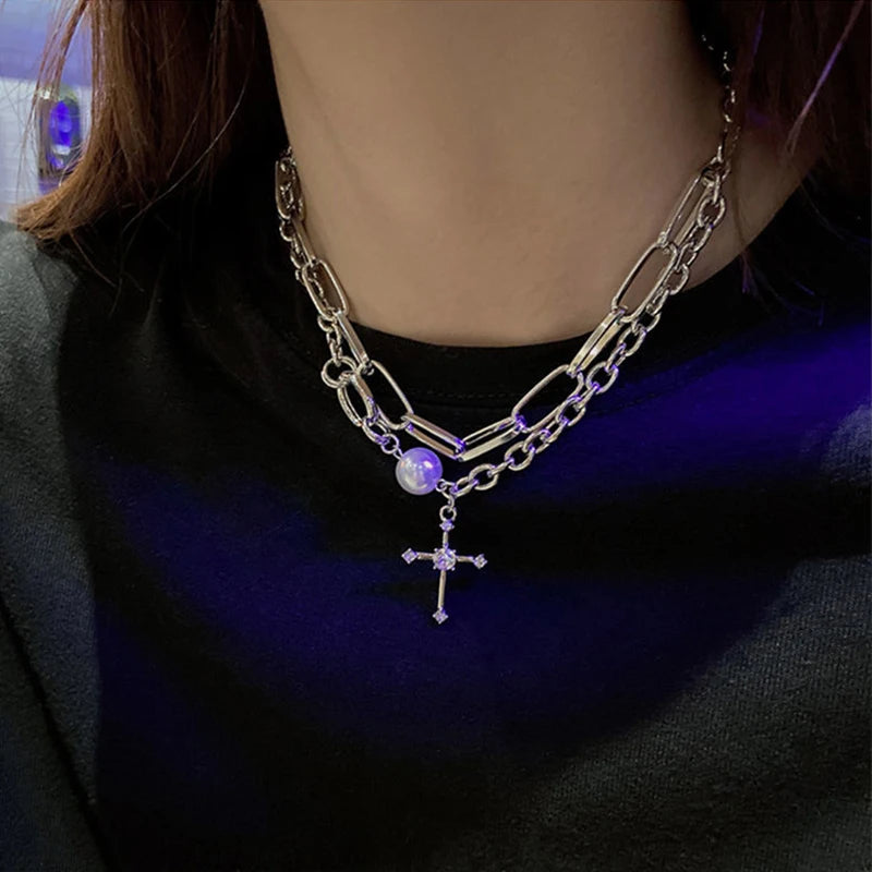 Gothic Pink Cross Necklace Y2K Purple Zircon Punk Pendant Necklace Grunge Heart Cross Necklace for Women Jewelry Accessories