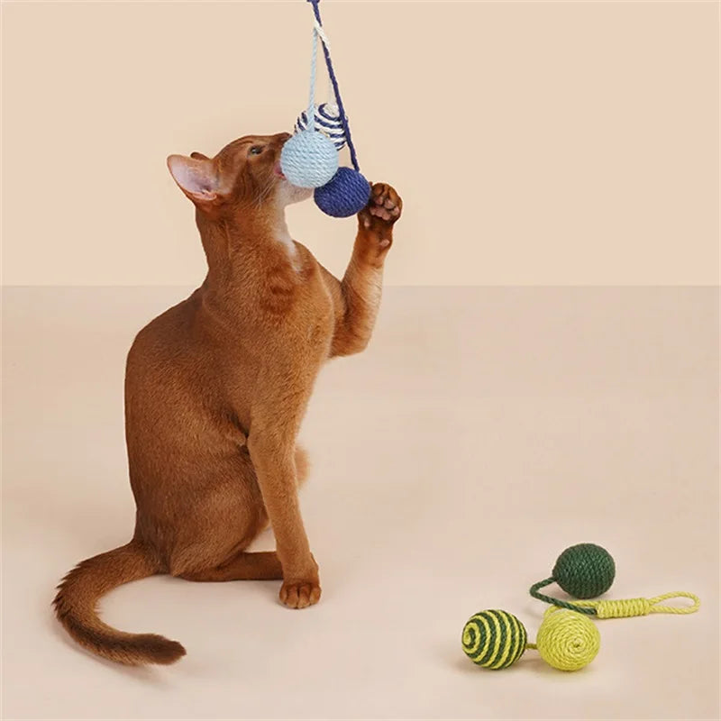 Cat Hanging Sisal Scratching Ball Scratcher Chewable Interactive Rope Toy Cat Ball Rolling