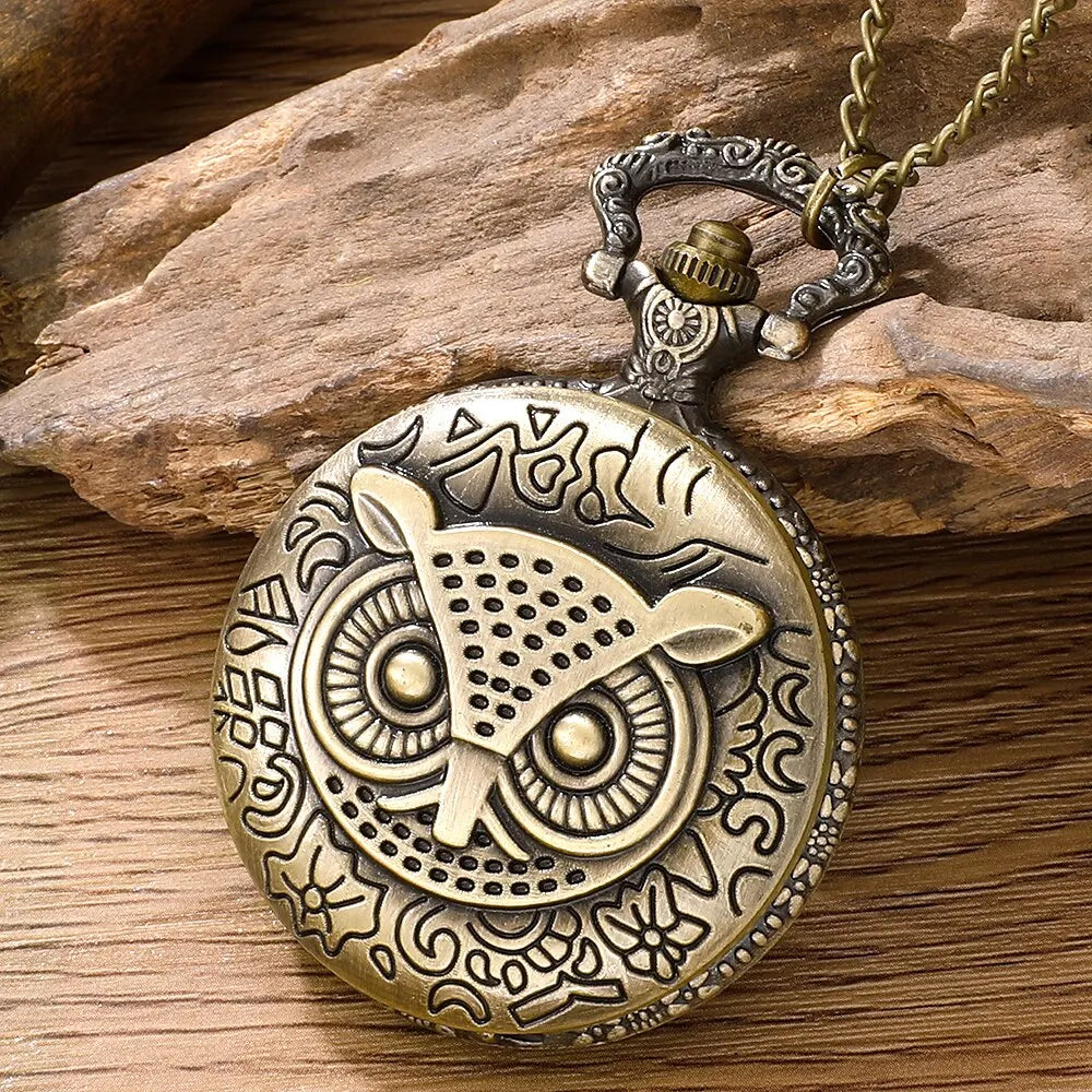 Antique Bronze Night Owl Necklace Quartz Pocket with Chain Necklace Vintage Quartz Pendant Watches Clock Chain Mens Women