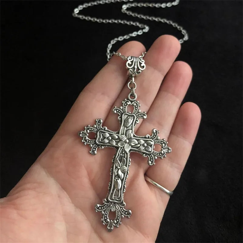 Gothic Pink Cross Necklace Y2K Purple Zircon Punk Pendant Necklace Grunge Heart Cross Necklace for Women Jewelry Accessories