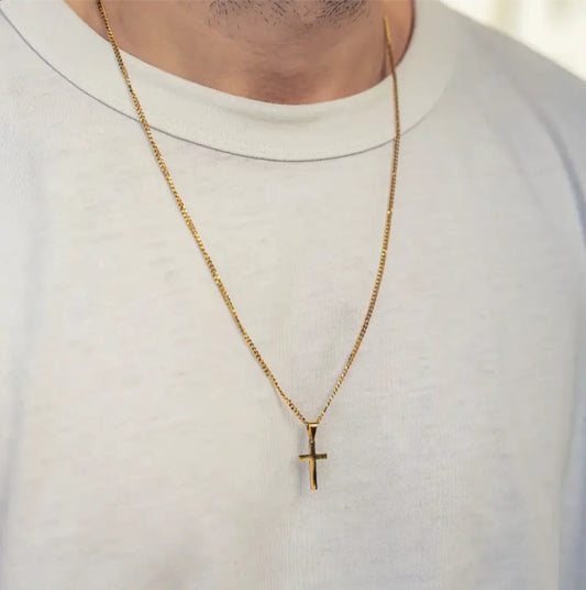 Men's Fashion Cross Pendant Necklace, Golden Plated Cuban Chain Stainless Steel Chain，Male and female niche design Necklace